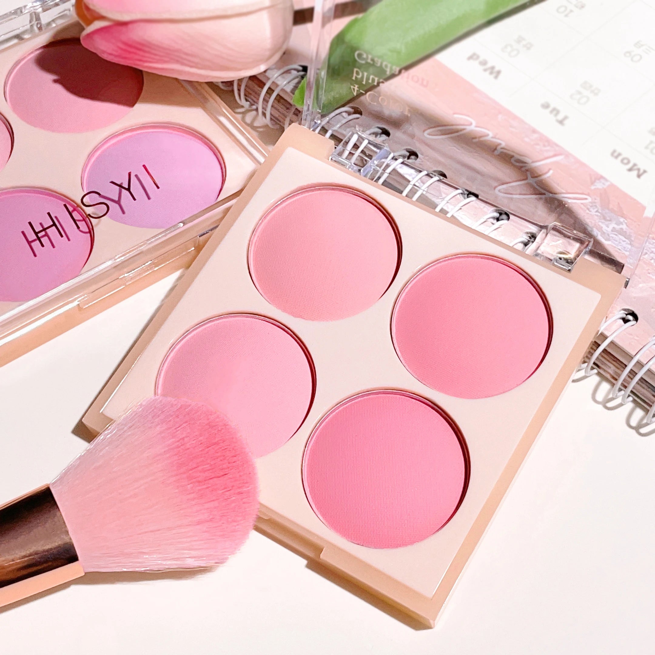 Vibrant Girl Ice Cream Four-Color Blush; Brightening, Natural Bare