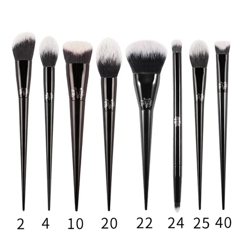 Kat Von D  Makeup Brush Set & Kit Foundation Blush Highlight Concealer