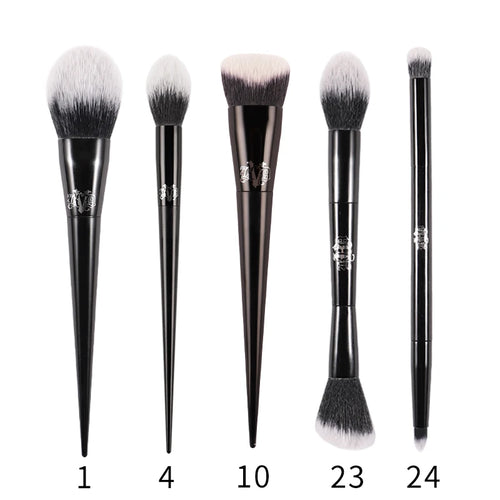 Kat Von D  Makeup Brush Set & Kit Foundation Blush Highlight Concealer