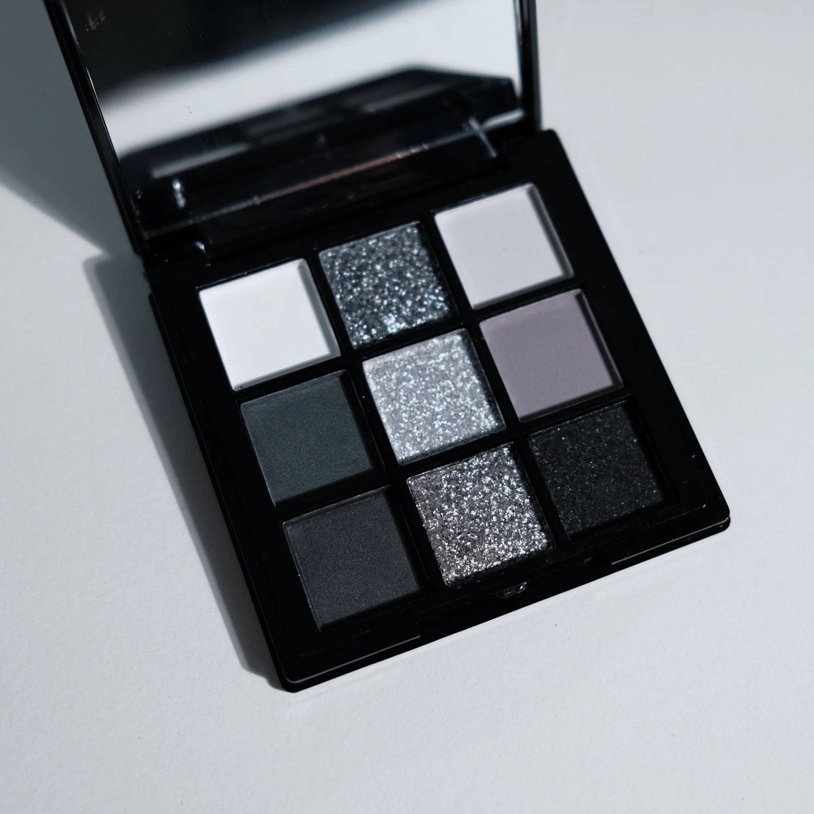 9 Colors Eye shadow Palette, Dark Black Grey Silvery Color Shimmer
